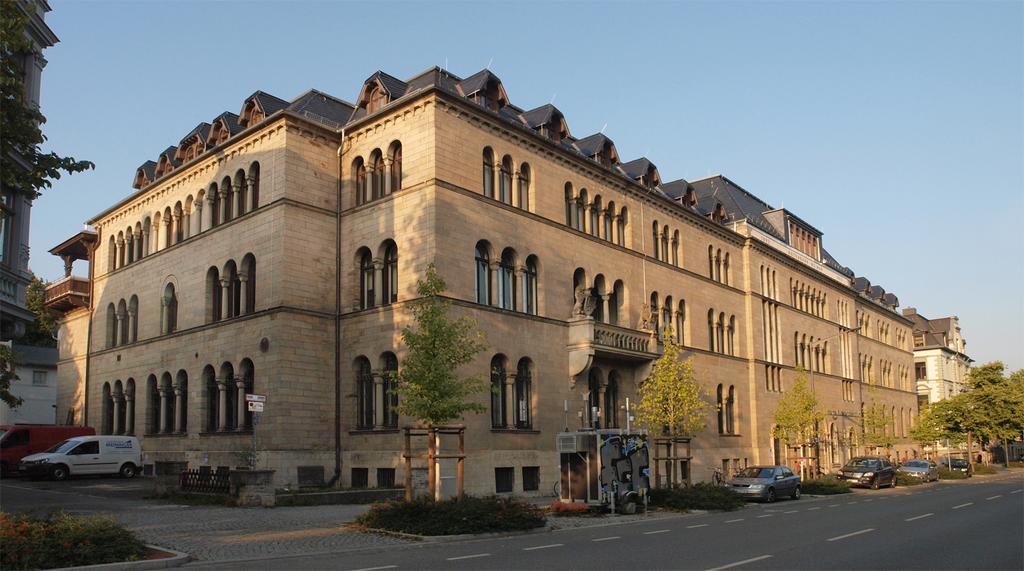 "Goethezimmer" - Auf Dem Dach Der Notenbank Weimar  Exterior photo